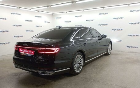 Audi A8, 2018 год, 4 374 000 рублей, 3 фотография