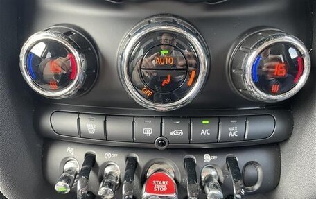 MINI Countryman II (F60), 2018 год, 1 780 003 рублей, 6 фотография