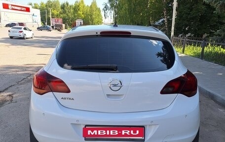 Opel Astra J, 2011 год, 625 000 рублей, 6 фотография
