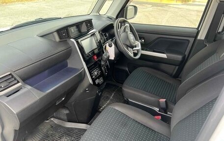 Toyota Roomy I, 2022 год, 1 050 069 рублей, 29 фотография