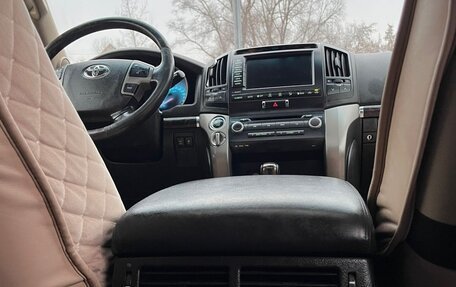 Toyota Land Cruiser 200, 2008 год, 2 570 000 рублей, 20 фотография