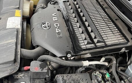 Toyota Land Cruiser 200, 2008 год, 2 570 000 рублей, 27 фотография