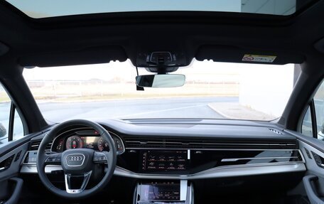 Audi Q7, 2025 год, 15 990 000 рублей, 13 фотография