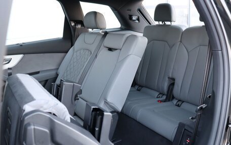 Audi Q7, 2025 год, 15 990 000 рублей, 21 фотография