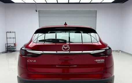 Mazda CX-4, 2022 год, 1 850 300 рублей, 6 фотография