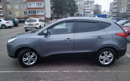 Hyundai ix35 I рестайлинг, 2013 год, 1 200 000 рублей, 2 фотография