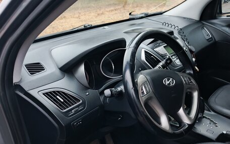 Hyundai ix35 I рестайлинг, 2013 год, 1 200 000 рублей, 16 фотография