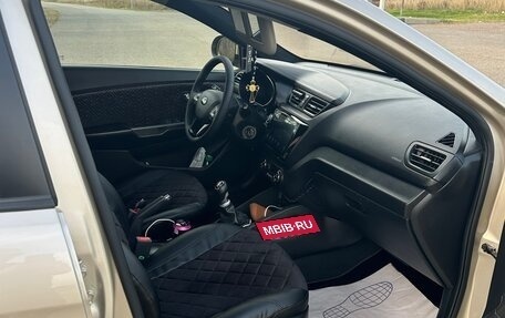 KIA Rio III рестайлинг, 2013 год, 980 000 рублей, 4 фотография