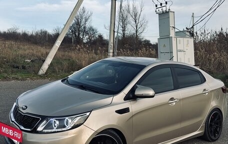 KIA Rio III рестайлинг, 2013 год, 980 000 рублей, 10 фотография