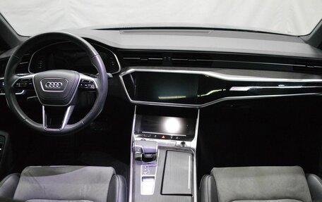 Audi A6, 2024 год, 5 900 000 рублей, 14 фотография