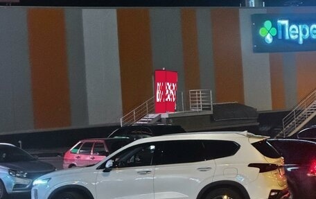 Hyundai Santa Fe IV, 2019 год, 1 600 000 рублей, 3 фотография