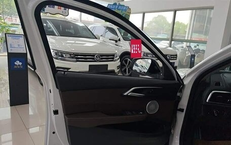 BMW 1 серия, 2022 год, 2 050 000 рублей, 7 фотография