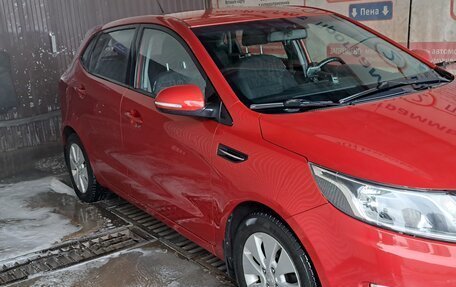 KIA Rio III рестайлинг, 2013 год, 820 000 рублей, 3 фотография