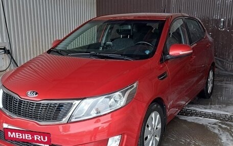 KIA Rio III рестайлинг, 2013 год, 820 000 рублей, 5 фотография