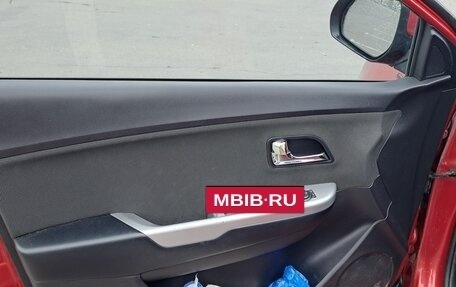 KIA Rio III рестайлинг, 2013 год, 820 000 рублей, 18 фотография