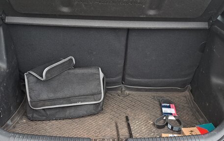 KIA Rio III рестайлинг, 2013 год, 820 000 рублей, 26 фотография