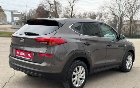 Hyundai Tucson III, 2019 год, 2 400 000 рублей, 5 фотография