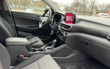 Hyundai Tucson III, 2019 год, 2 400 000 рублей, 13 фотография