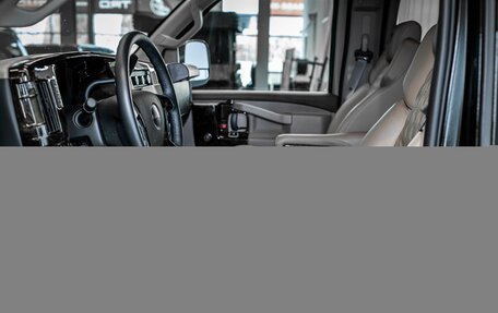 GMC Savana I, 2024 год, 16 499 999 рублей, 7 фотография