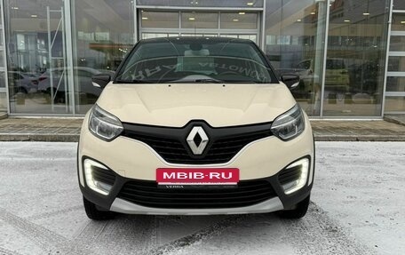 Renault Kaptur I рестайлинг, 2017 год, 1 270 000 рублей, 2 фотография