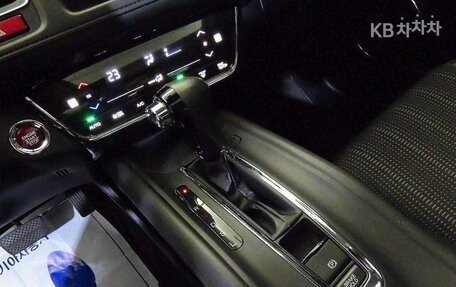 Honda HR-V II, 2017 год, 1 693 400 рублей, 13 фотография