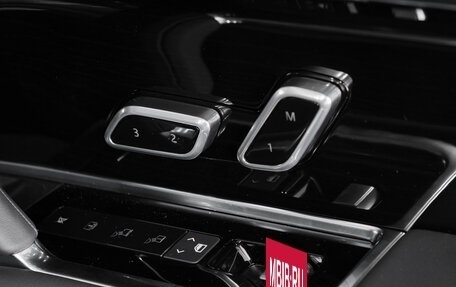 Land Rover Range Rover IV рестайлинг, 2025 год, 31 200 000 рублей, 28 фотография