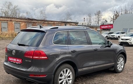 Volkswagen Touareg III, 2011 год, 1 900 000 рублей, 5 фотография