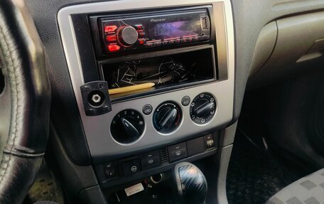 Ford Focus II рестайлинг, 2005 год, 360 000 рублей, 3 фотография