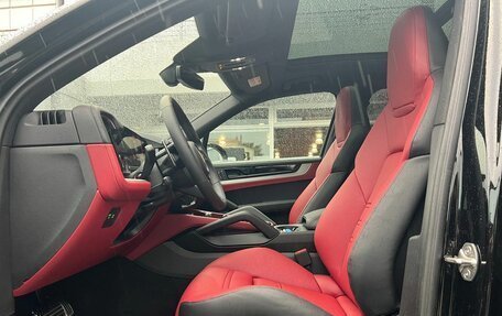 Porsche Cayenne III, 2024 год, 20 600 000 рублей, 10 фотография