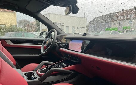 Porsche Cayenne III, 2024 год, 20 600 000 рублей, 18 фотография