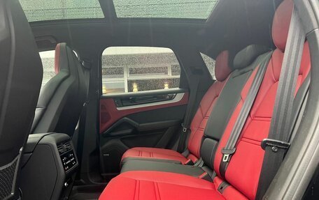 Porsche Cayenne III, 2024 год, 20 600 000 рублей, 19 фотография