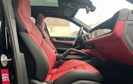 Porsche Cayenne III, 2024 год, 20 600 000 рублей, 17 фотография