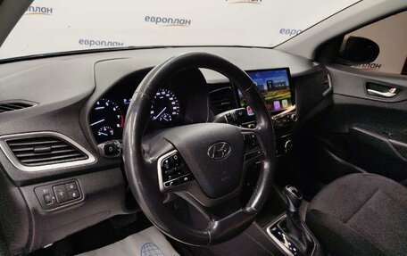 Hyundai Solaris II рестайлинг, 2018 год, 967 100 рублей, 6 фотография