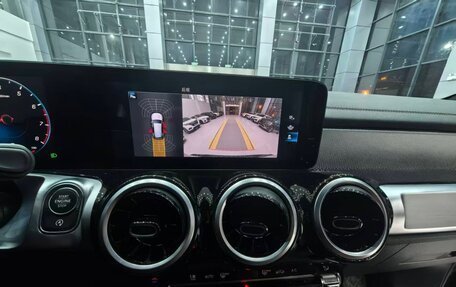 Mercedes-Benz GLB, 2021 год, 3 505 000 рублей, 11 фотография