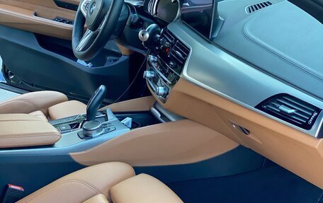 BMW 6 серия, 2018 год, 3 990 000 рублей, 8 фотография