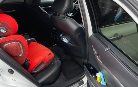 Toyota Camry, 2018 год, 3 000 000 рублей, 11 фотография