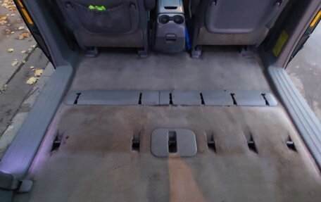 Toyota Sienna II рестайлинг, 2005 год, 880 000 рублей, 12 фотография