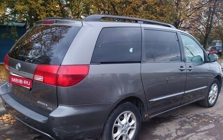 Toyota Sienna II рестайлинг, 2005 год, 880 000 рублей, 7 фотография
