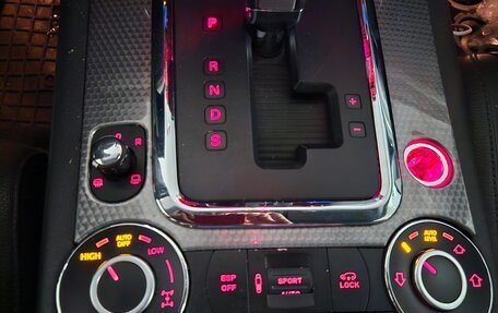 Volkswagen Touareg III, 2008 год, 1 150 000 рублей, 4 фотография