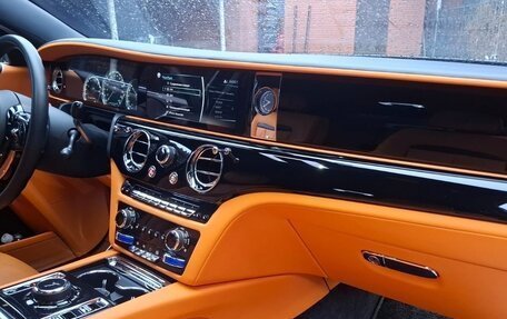 Rolls-Royce Ghost Series II рестайлинг, 2021 год, 30 500 000 рублей, 24 фотография