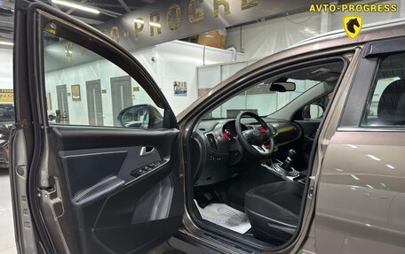 KIA Sportage III, 2011 год, 880 000 рублей, 7 фотография