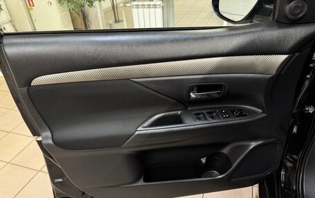 Mitsubishi Outlander III рестайлинг 3, 2012 год, 1 490 000 рублей, 14 фотография