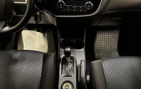 Mitsubishi Outlander III рестайлинг 3, 2012 год, 1 490 000 рублей, 13 фотография