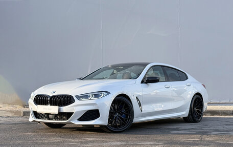 BMW 8 серия, 2019 год, 6 290 000 рублей, 2 фотография