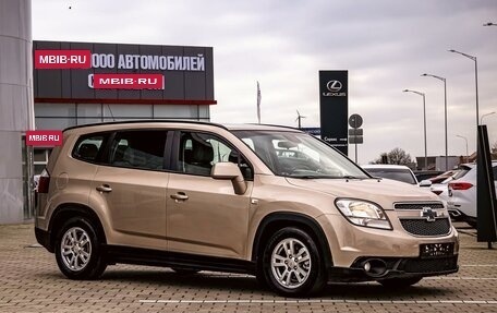 Chevrolet Orlando I, 2012 год, 895 000 рублей, 3 фотография