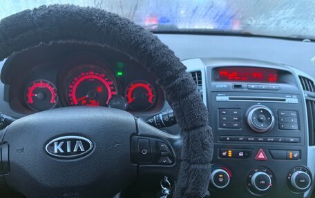 KIA cee'd I рестайлинг, 2010 год, 750 000 рублей, 6 фотография