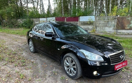 Infiniti M, 2011 год, 1 725 000 рублей, 2 фотография
