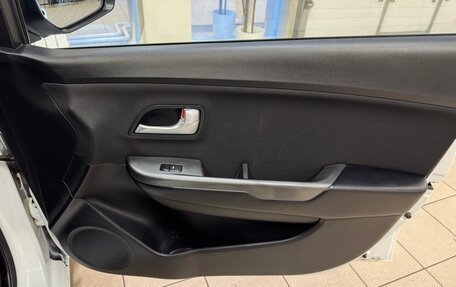 KIA Rio III рестайлинг, 2014 год, 880 000 рублей, 16 фотография