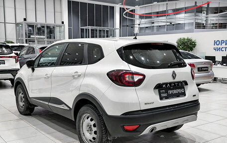 Renault Kaptur I рестайлинг, 2017 год, 1 150 000 рублей, 8 фотография