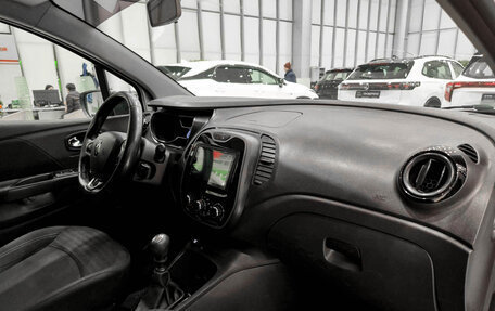 Renault Kaptur I рестайлинг, 2017 год, 1 150 000 рублей, 13 фотография